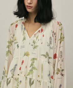 GRACE CONTINENTAL ボタニカルプリントチュニックトップ