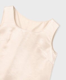 GRACE CONTINENTAL サテンノースリーブトップ