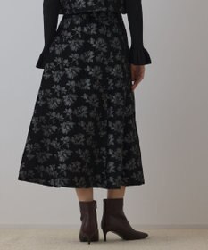 GRACE CONTINENTAL ラメフラワージャガードフレアスカート