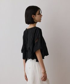 GRACE CONTINENTAL 刺繍ポンチョトップ