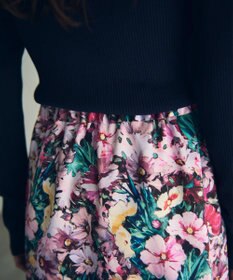 GRACE CONTINENTAL グラデフラワープリントスカート