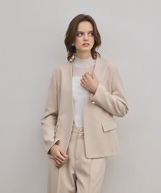 GRACE CONTINENTAL トリアセノーカラージャケット