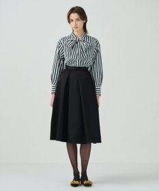 GRACE CONTINENTAL ボリュームサテンタックスカート