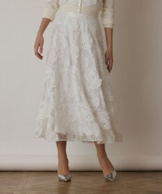 GRACE CONTINENTAL ローズ刺繍フレアスカート
