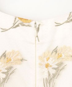 GRACE CONTINENTAL レトロフラワー刺繍ワンピース