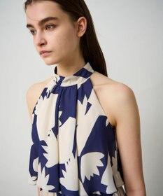 GRACE CONTINENTAL キカプリントホルタードレス