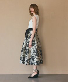 GRACE CONTINENTAL ドットボタニカルジャガードドレス