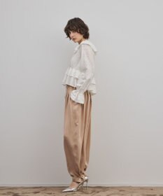 GRACE CONTINENTAL エンブロイダリーフリルブラウス