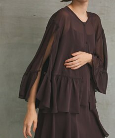 GRACE CONTINENTAL シフォンフリルポンチョ