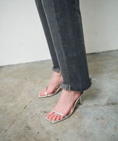 GRACE CONTINENTAL ベルトレスデニムパンツ