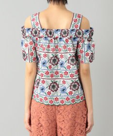 オフショルダー刺繍トップ / GRACE CONTINENTAL | GRACE CONTINENTAL