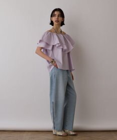 GRACE CONTINENTAL フリルオフショルトップ