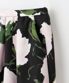 GRACE CONTINENTAL グログランボタニカルスカート