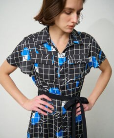 GRACE CONTINENTAL ラインフラワーシャツドレス