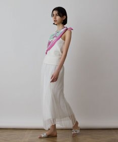 GRACE CONTINENTAL スーヴェニールプリントスカーフ