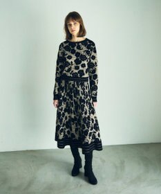 GRACE CONTINENTAL フローラルラメニットスカート