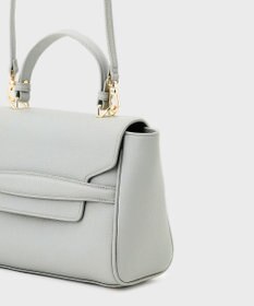GRACE CONTINENTAL フラップショルダーバッグ