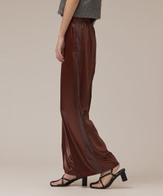 GRACE CONTINENTAL レザーライクパンツ