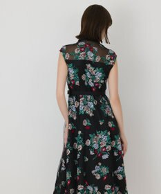 GRACE CONTINENTAL ブーケフラワー刺繍ワンピース
