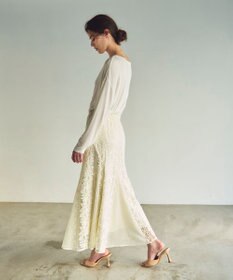 GRACE CONTINENTAL フレア刺繍スカート