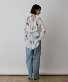 GRACE CONTINENTAL スーヴェニールプリントブラウス