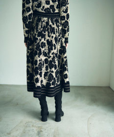 GRACE CONTINENTAL フローラルラメニットスカート