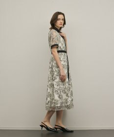 GRACE CONTINENTAL フラワーコード刺繍ワンピース