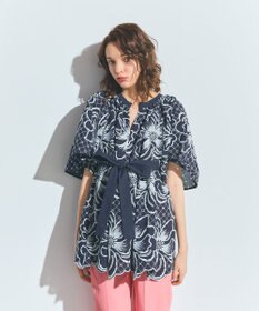 GRACE CONTINENTAL ボタニカルカットワークトップ ネイビー
