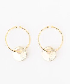 GRACE CONTINENTAL ラインコインフープイヤーカフ