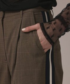 GRACE CONTINENTAL サイドラインパンツ
