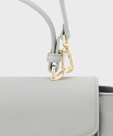 GRACE CONTINENTAL フラップショルダーバッグ