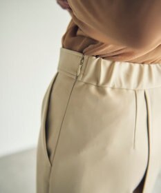 GRACE CONTINENTAL フェイクレザーミニスカート