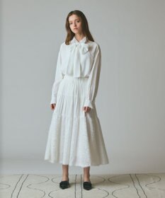 GRACE CONTINENTAL ボウタイシアーシャツ キナリ