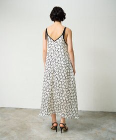 GRACE CONTINENTAL ラインハートキャミワンピース