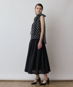 GRACE CONTINENTAL ドットオパールボウタイノースリーブ