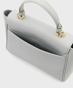 GRACE CONTINENTAL フラップショルダーバッグ