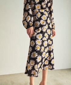 GRACE CONTINENTAL マーガレットフラワープリントスカート