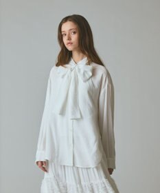 GRACE CONTINENTAL ボウタイシアーシャツ