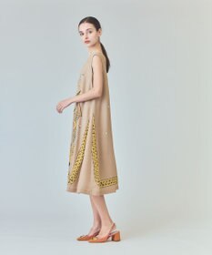 GRACE CONTINENTAL ジュエリーモチーフドレス