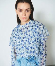 GRACE CONTINENTAL スモールフラワーケープトップ