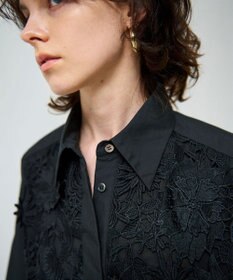 GRACE CONTINENTAL ケミカルフラワードレスシャツ