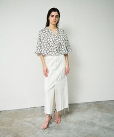 GRACE CONTINENTAL ラインハートケープブラウス