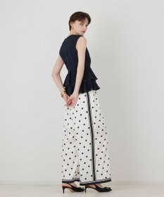 GRACE CONTINENTAL シャンブレーフリルベスト