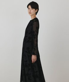 GRACE CONTINENTAL フラワーオパールワンピース