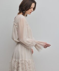 GRACE CONTINENTAL チュールタイブラウス