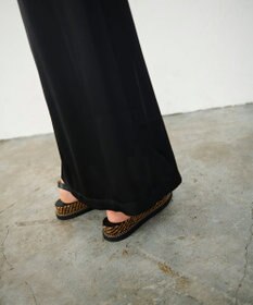 GRACE CONTINENTAL サテンストレートスカート