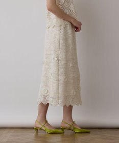 GRACE CONTINENTAL クロシュ刺繍スカート