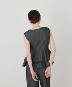 GRACE CONTINENTAL シャンブレーフリルベスト