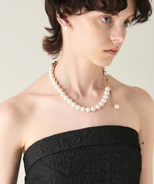  パールメタルビーズネックレス