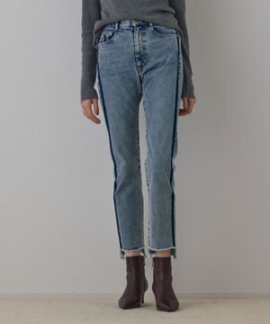  ラインスリムデニムパンツ